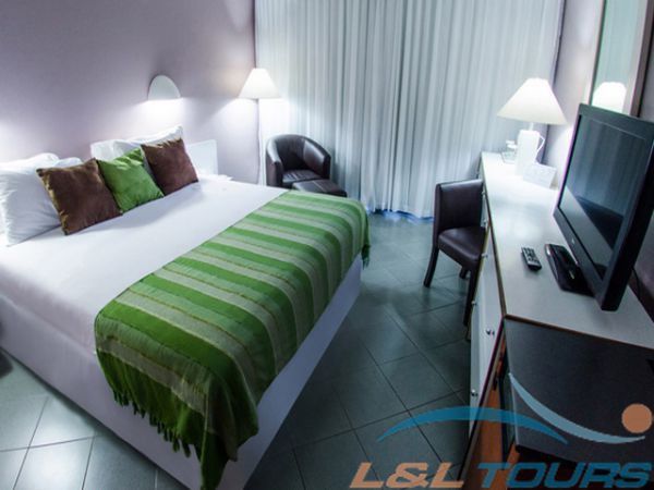 Hotel Paseo De Las Mercedes Caracas Exteriör bild